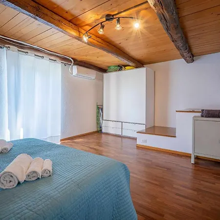 Lägenhet Flux Apprtamento Direttamente Sul Dorta *